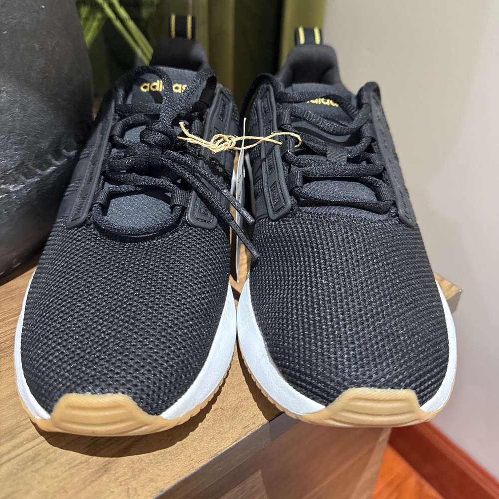 Adidas Racer TR21|Size 5/36|Never Worn
